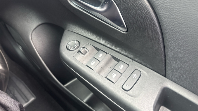 Vauxhall Corsa 1.2 Turbo Yes 5dr [Winter Pack] Petrol Hatchback - Image 26